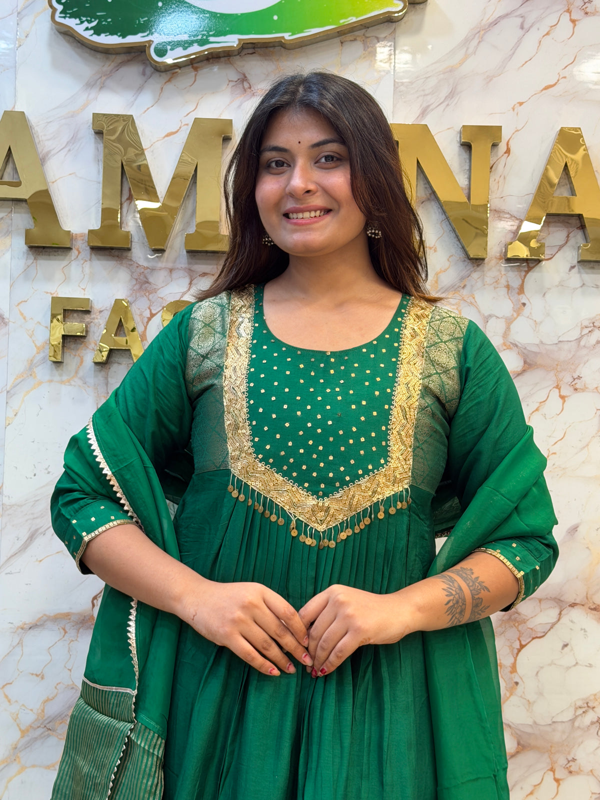 💚 Emerald Embroidered Anarkali Suit Set