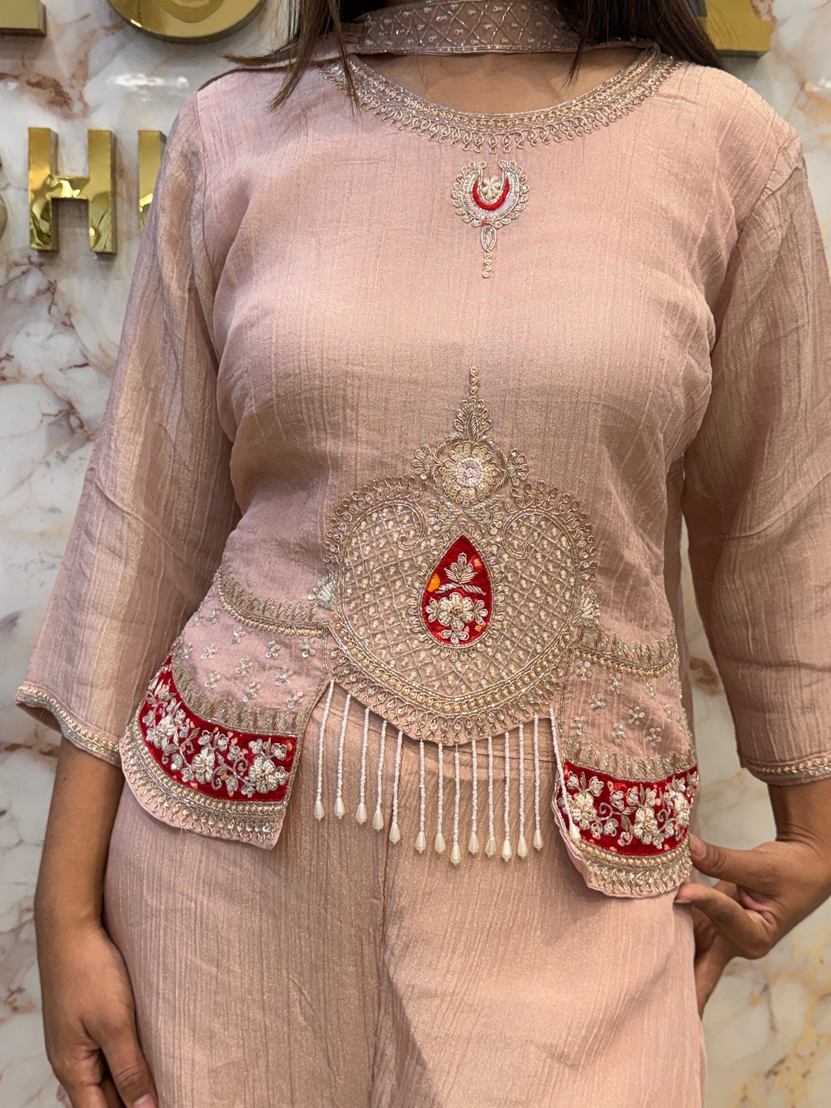 Pure Salsa Silk Handwork Fancy Se