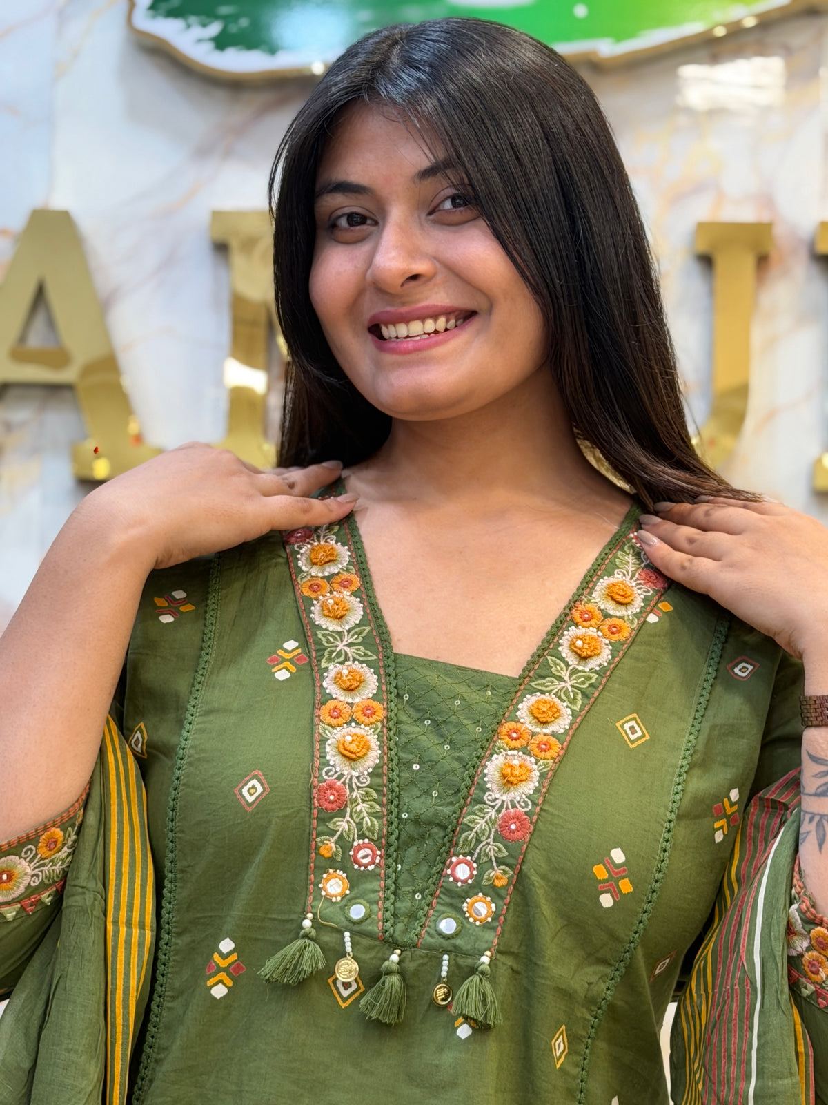 🌿 Ethnic Kurti Pant Dupatta Set