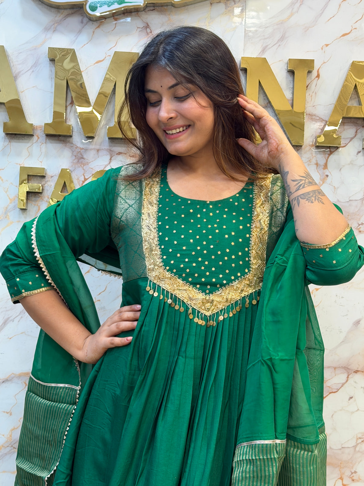 💚 Emerald Embroidered Anarkali Suit Set