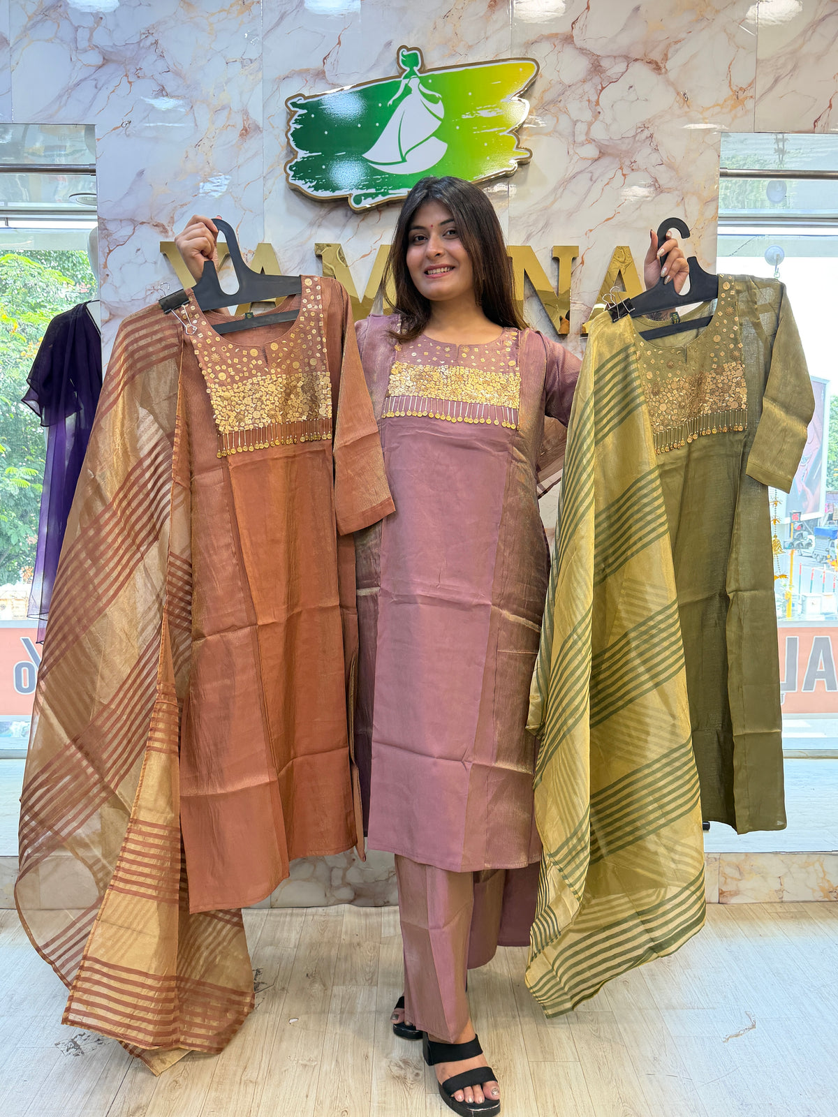 💜 Shimmer Tissue Ethnic Wear