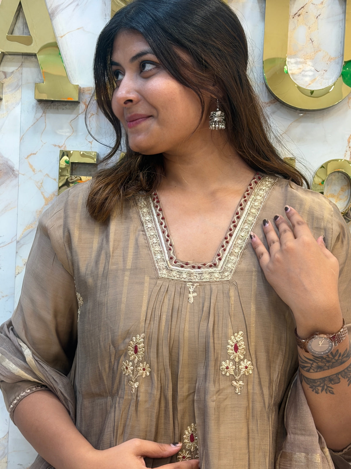 Chanderi Silk Fancy Neck Anarkali ✨