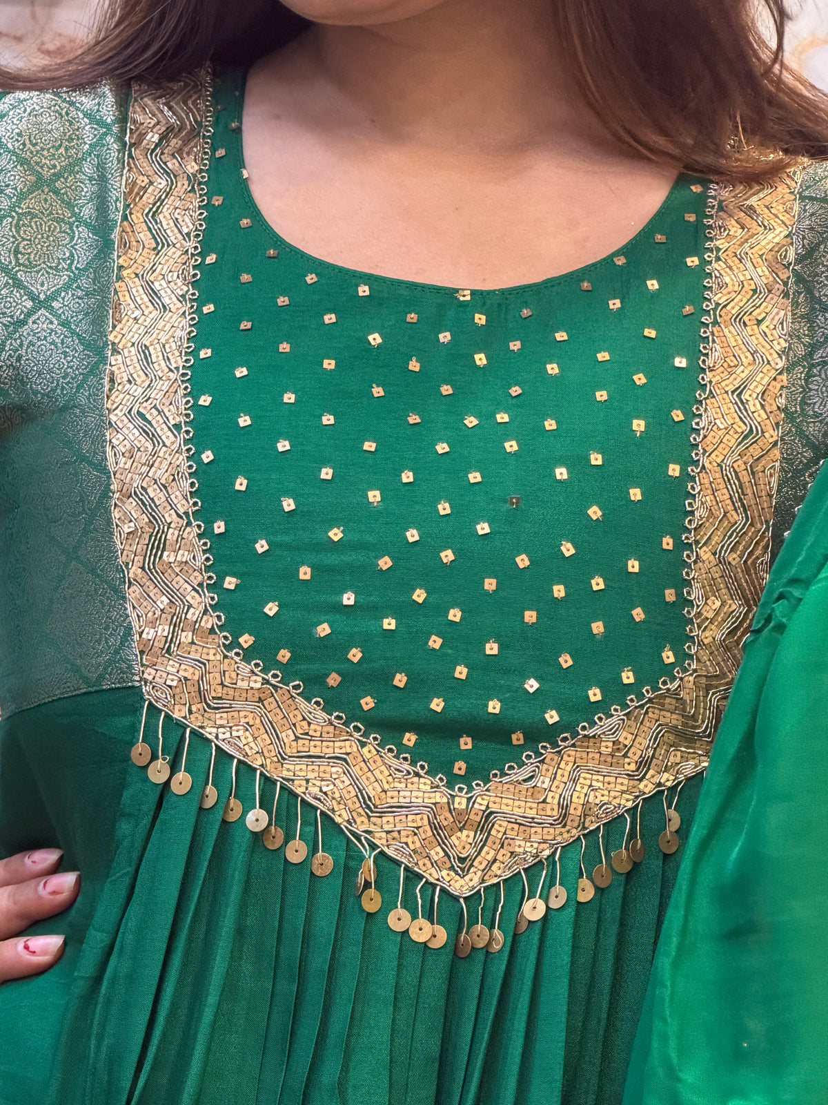 💚 Emerald Embroidered Anarkali Suit Set