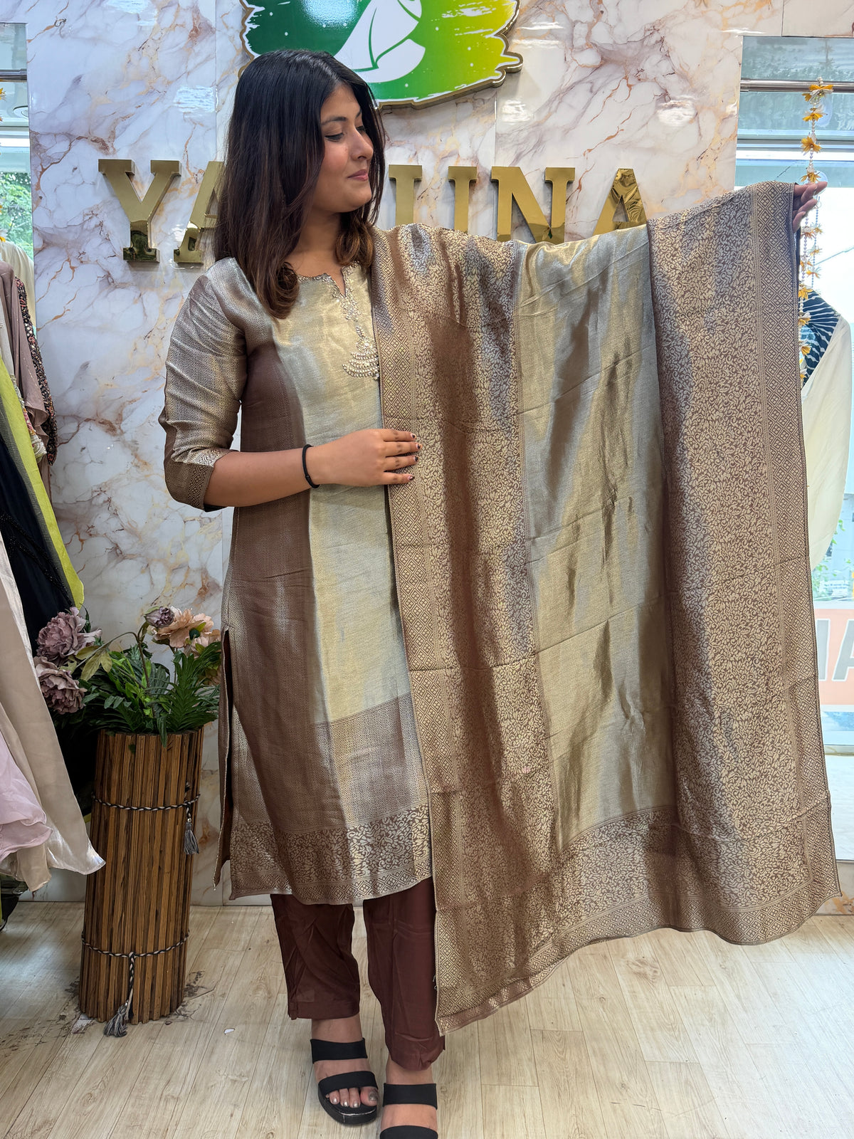 Banarasi Elegance in Giraffe Silk