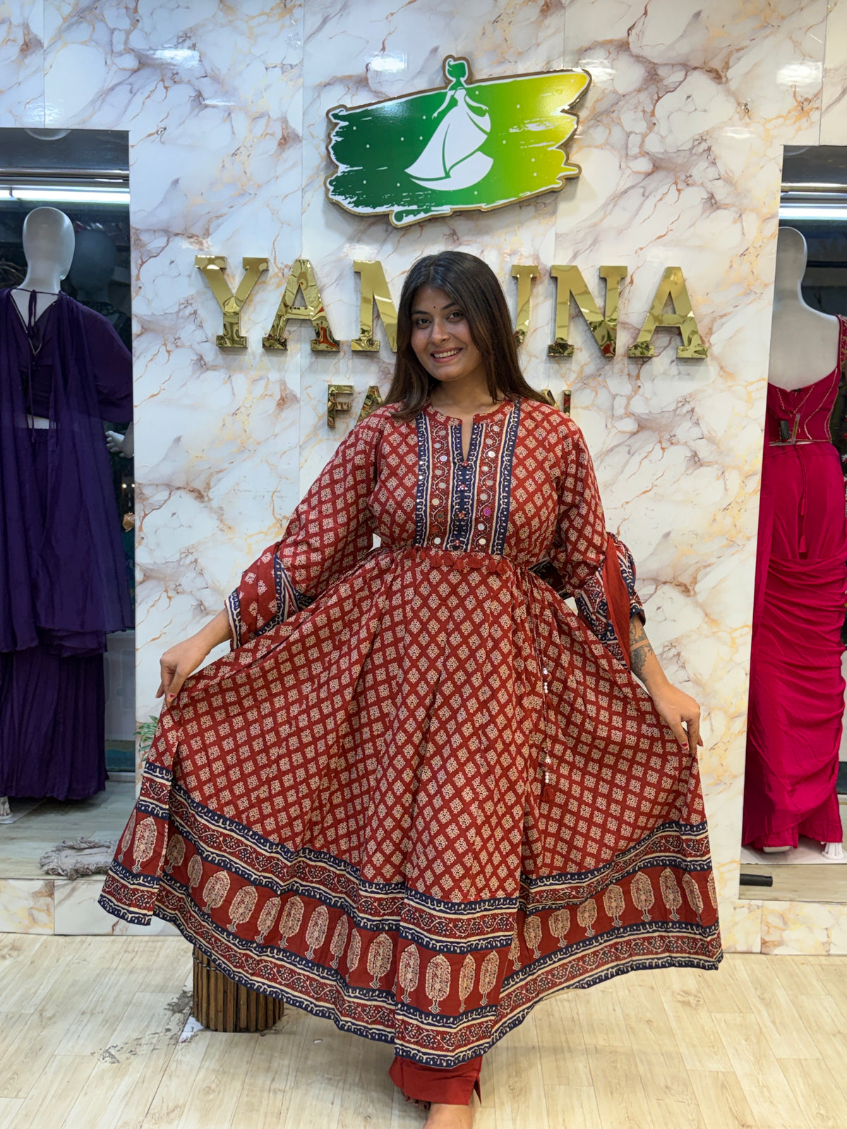❤️ Rustic Printed Kurti Pant Dupatta Set