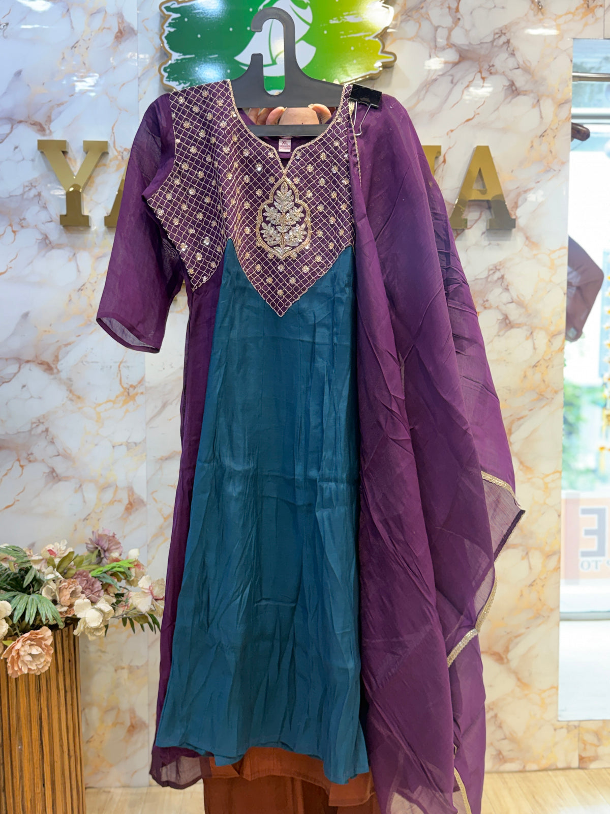 Mul Chanderi Two-Tone Anarkali