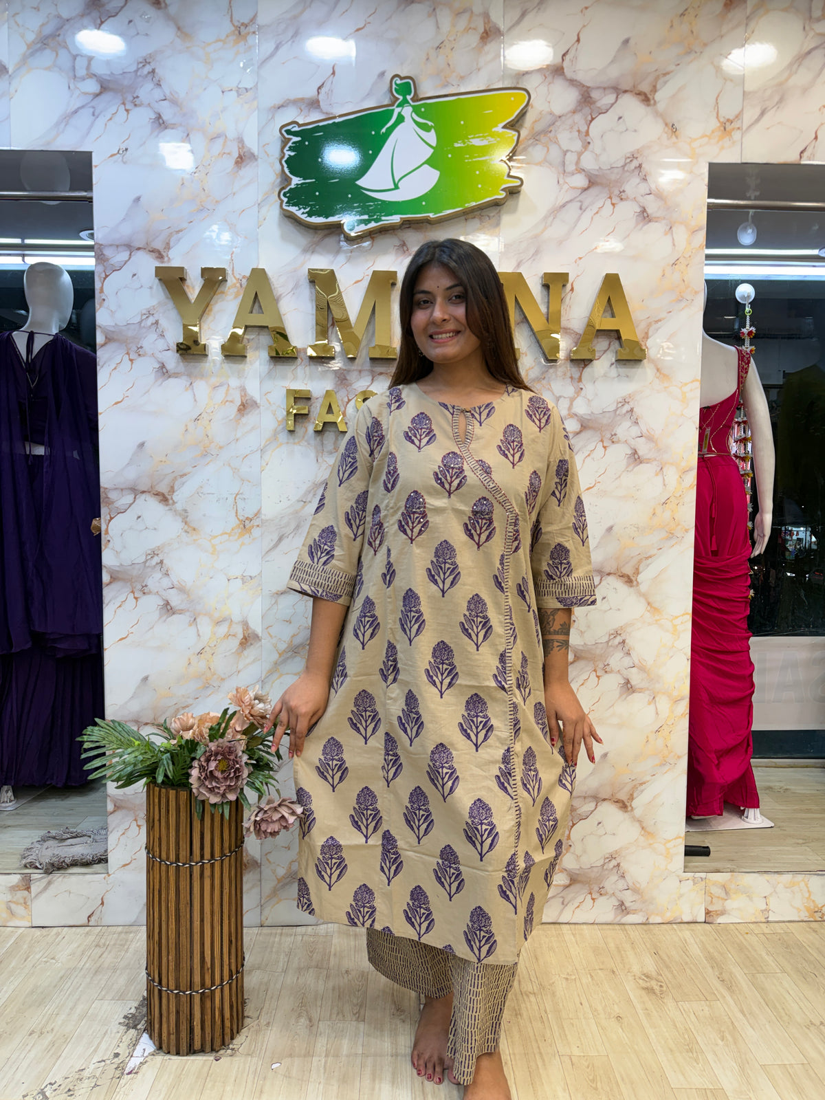 🌸 Royal Beige Floral Kurti Pant Dupatta Set 💜