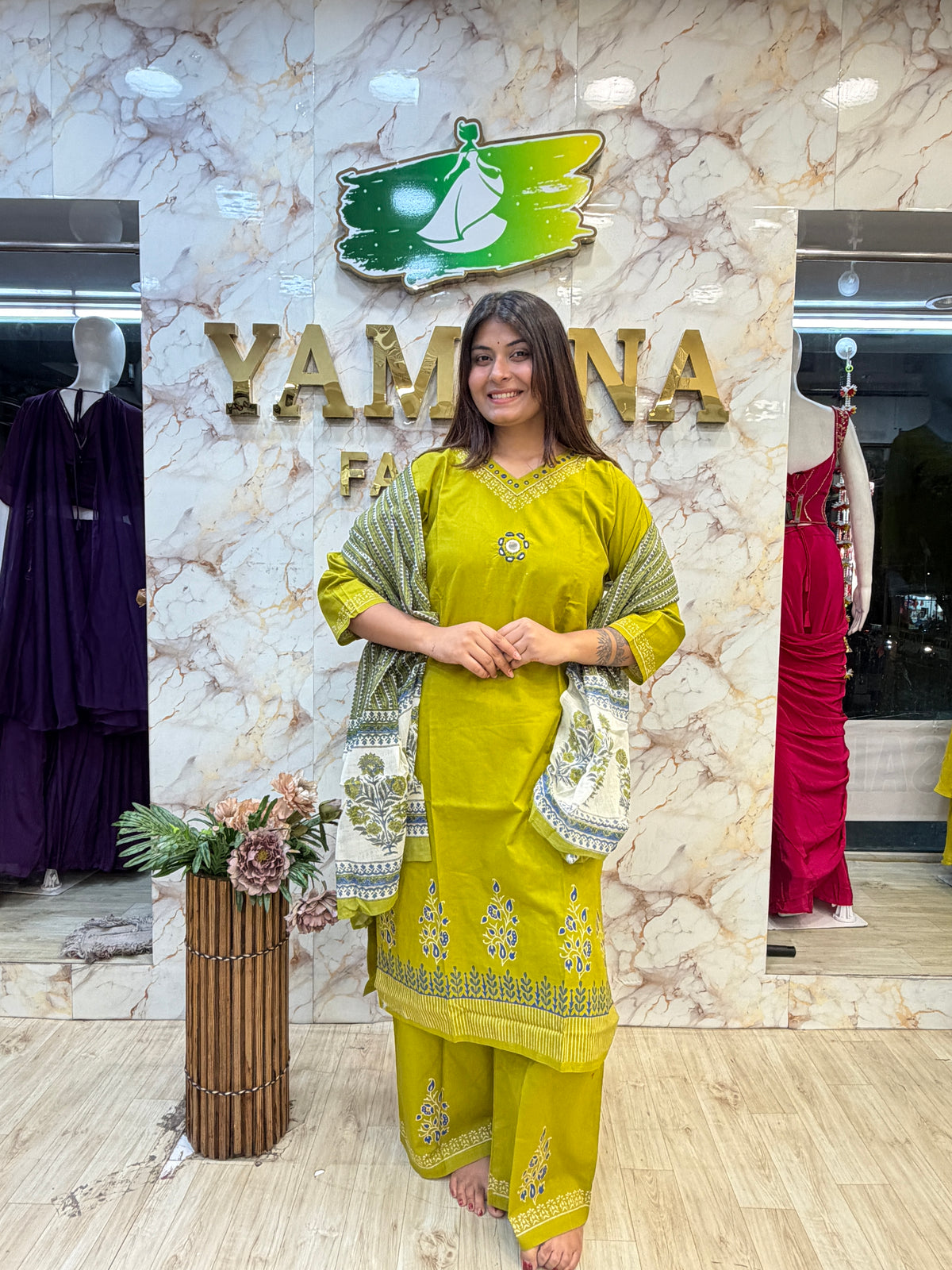 💚 Lime Olive Printed Kurti Pant Dupatta Set