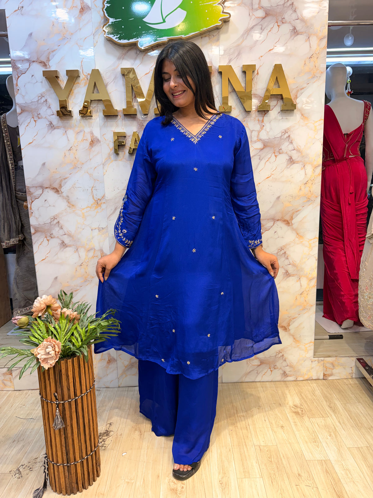 Embroidered Kurti Palazzo Set ✨