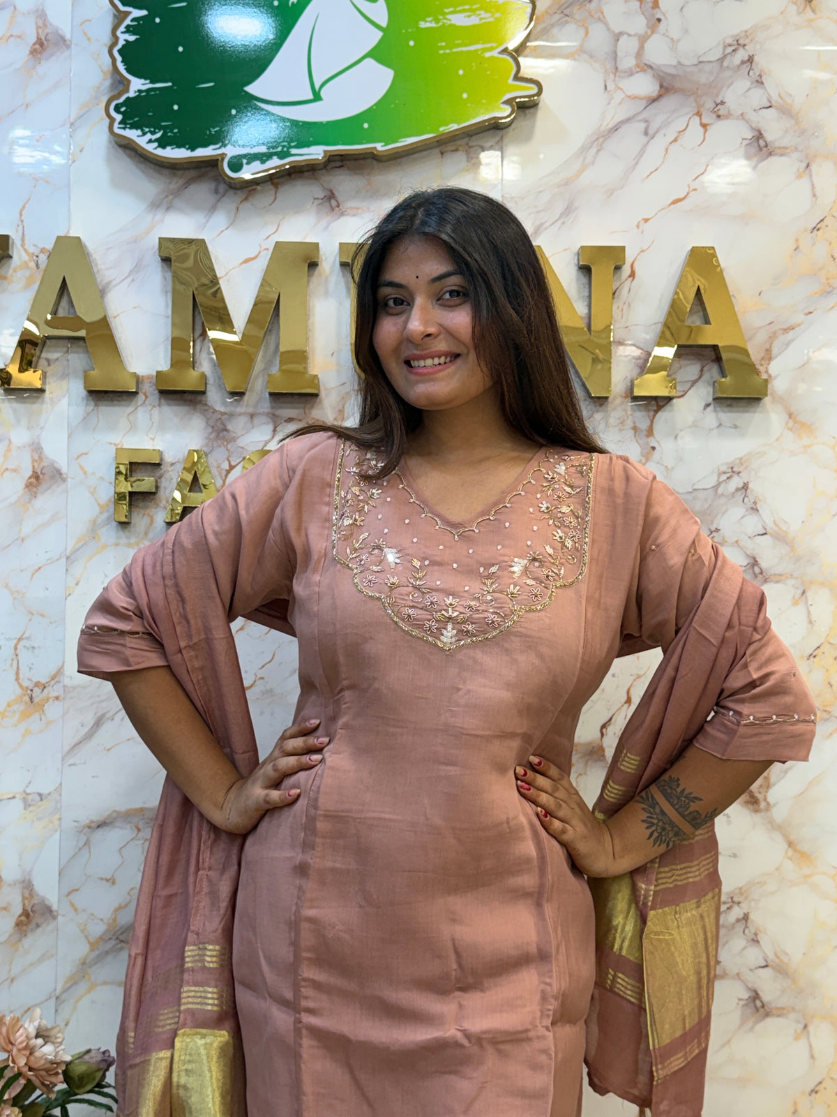 🌷 Dusty Rose Elegance Kurti Pant Dupatta Set ✨
