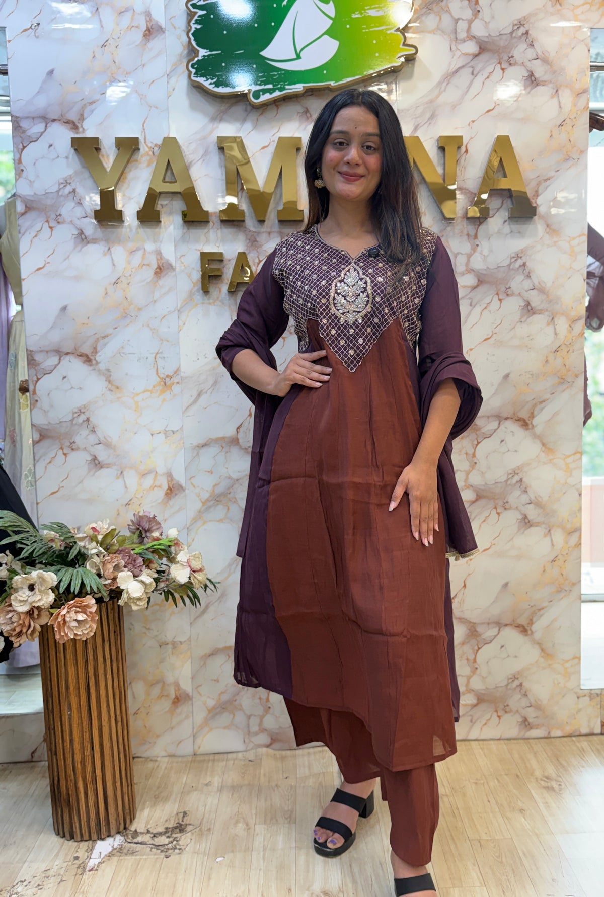 Mul Chanderi Two-Tone Anarkali